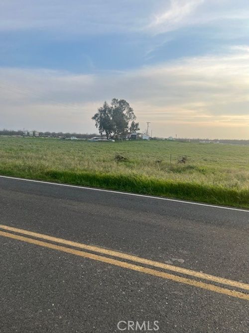 8155 Oakdale Road, Snelling, CA, 95369 | Card Image