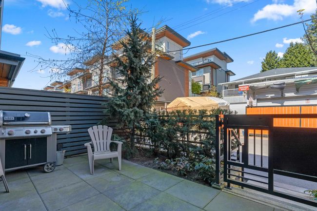 37 - 528 E 2 Nd Street, Townhouse with 3 bedrooms, 2 bathrooms and 1 parking in North Vancouver BC | Image 24