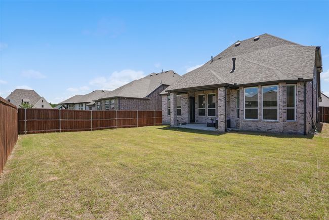 Large backyard | Image 25