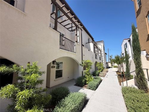 684 Panorama Ln, La Puente, CA, 91744-6078 | Card Image