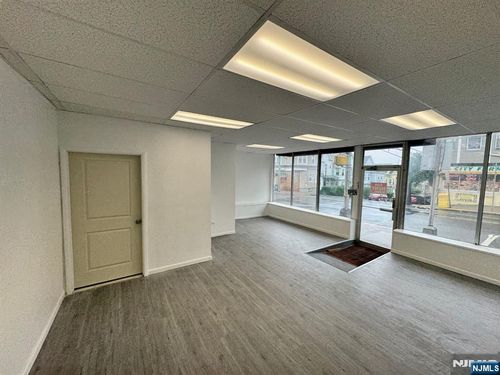 291 N 8th St, Prospect Park, NJ, 07508-2038 | Card Image