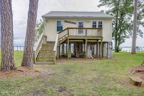 201 Hickory Point Dr, Aurora, NC, 27806 | Card Image