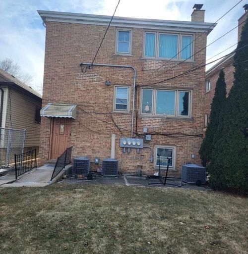 6122 W 55th St, Chicago, IL, 60638-1449 | Card Image