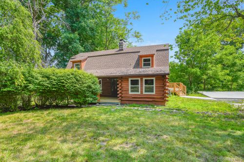 38 Duncan Rd, Lagrangeville, NY, 12540-5826 | Card Image