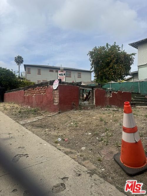1222 Bellevue Ave, Los Angeles, CA, 90026 | Card Image