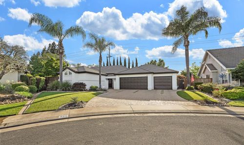 950 Cologne Ct, Lodi, CA, 95242-4119 | Card Image