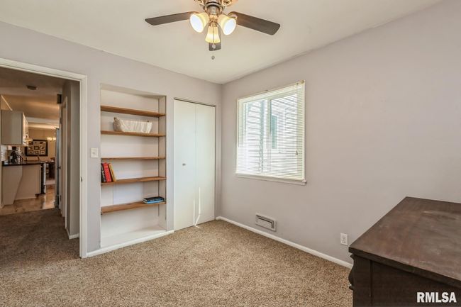 1211 15 Th St, House other with 4 bedrooms, 3 bathrooms and null parking in Bettendorf IA | Image 10