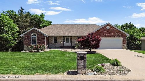 1205 Choctaw Ridge Dr, Holts Summit, MO, 65043-1653 | Card Image