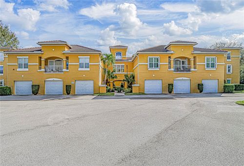 apt-d101-5045 Fairways Cir, Vero Beach, FL, 32967-7396 | Card Image