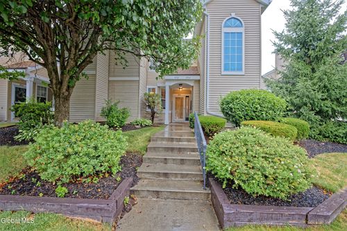 4704 Foxwood Dr S, Clifton Park, NY, 12065-6823 | Card Image