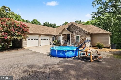 520 Oak Grove Dr, MINERAL, VA, 23117-4975 | Card Image