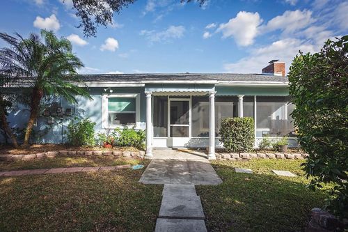 2614 Fairview Ave, SEFFNER, FL, 33584-5818 | Card Image
