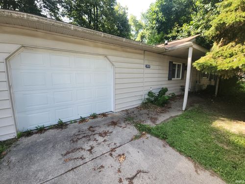 1933 George Ave, Peru, IN, 46970-8716 | Card Image