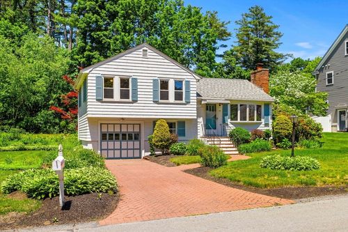 15 Pleasant St, Burlington, MA, 01803-2726 | Card Image