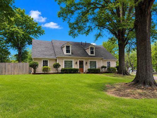 1931 Wine Leaf Dr, Germantown, TN, 38139-4444 | Card Image
