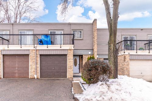 45-2315 Bromsgrove Rd, Mississauga, ON, L5J4A6 | Card Image