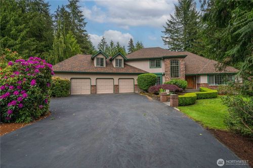 18118 236th Ave Ne, Woodinville, WA, 98077-6767 | Card Image