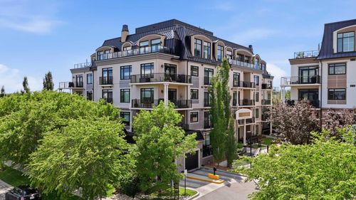 105-221 Quarry Way Se, Calgary, AB, T2C5M7 | Card Image