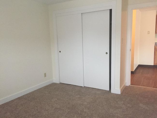 UNIT-1 - 8 Railroad Ave, Condo with 1 bedrooms, 1 bathrooms and null parking in Derry NH | Image 23