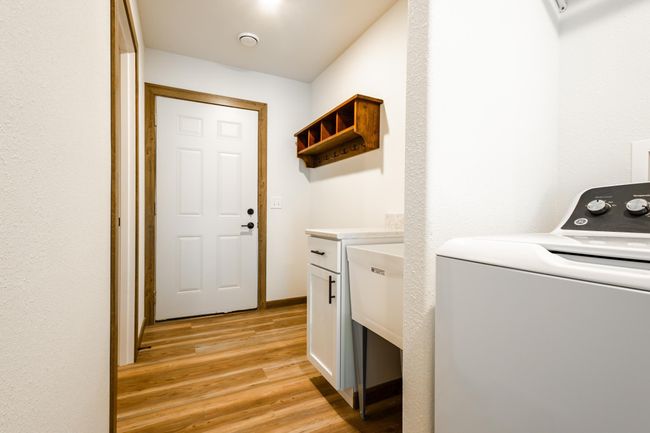 Mudroom | Image 13