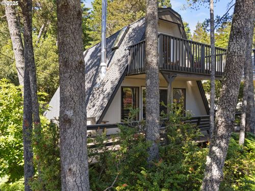 485 North Ave, Manzanita, OR, 97130-9056 | Card Image