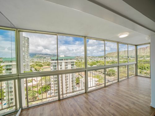 apt-1504-2575 Kuhio Ave, Honolulu, HI, 96815-3922 | Card Image