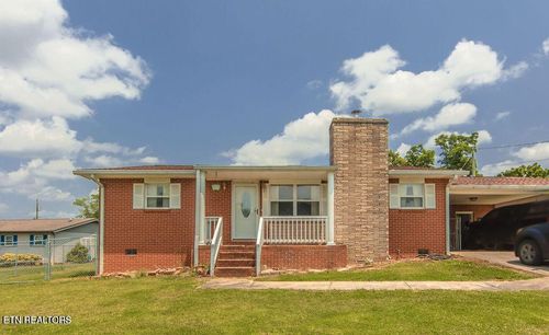 107 Hillcrest Dr, Harriman, TN, 37748-6837 | Card Image