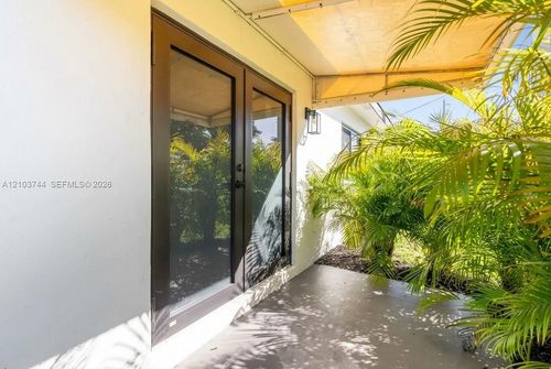 0-1201 N 16th Ave, Hollywood, FL, 33020-3740 | Card Image