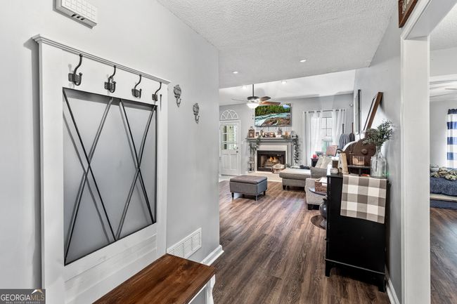 95 Joshua Ct, House other with 4 bedrooms, 3 bathrooms and null parking in Zebulon GA | Image 5