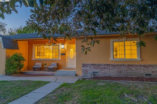 7533 Honey Ct, Dublin, CA, 94568-1911 | Card Image