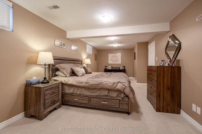 10 Hillview Dr, House other with 5 bedrooms, 3 bathrooms and 4 parking in Bobcaygeon ON | Image 24