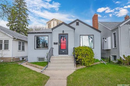 1231 Aird St, Saskatoon, SK, S7N0T3 | Card Image