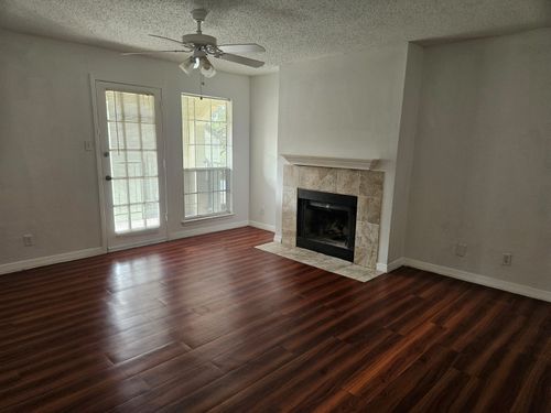apt-104-5981 Arapaho Rd, Dallas, TX, 75248-3737 | Card Image