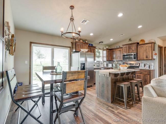 12595 County Road 3680, House other with 2 bedrooms, 2 bathrooms and null parking in Allen OK | Image 22