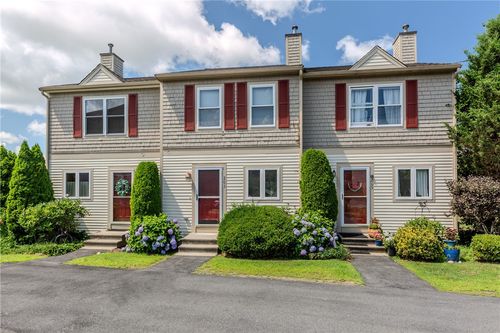 203 Fairway Dr, Coventry, RI, 02816-5781 | Card Image