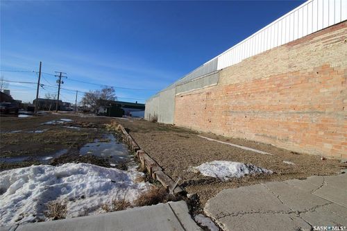 265 Centre St, Shaunavon, SK, S0N2M0 | Card Image