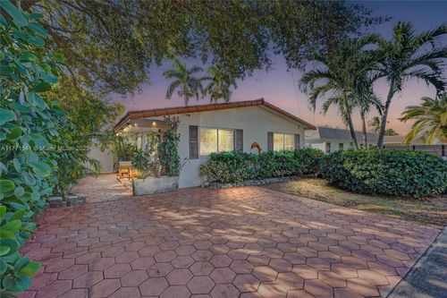 1441 Nw 10th St, Dania Beach, FL, 33004-2342 | Card Image