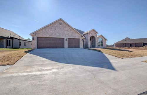520 Corondelet Ln, Maumelle, AR, 72113 | Card Image
