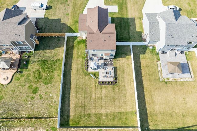2512 E Maple Rd, House other with 4 bedrooms, 3 bathrooms and null parking in Troy MI | Image 45