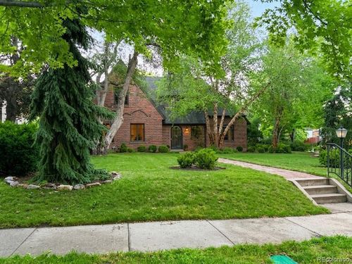 1600 Hudson St, Denver, CO, 80220-1451 | Card Image