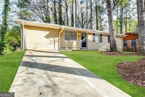 4448 Malibu Dr, Decatur, GA, 30035-1505 | Card Image