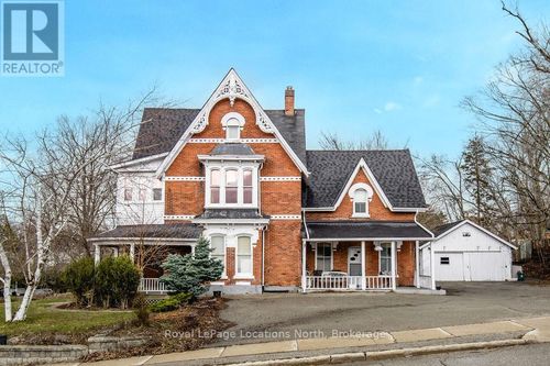 3 Peel St, Barrie, ON, L4M3K7 | Card Image