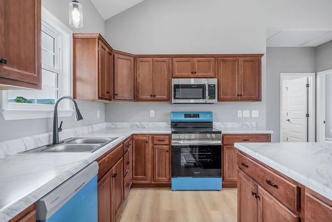 15521 Old Kentucky Rd, House other with 3 bedrooms, 2 bathrooms and null parking in Walling TN | Image 11