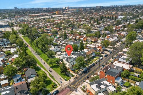 upper-66 Silverthorn Ave, Toronto, ON, M6N3J8 | Card Image