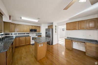 Kitchen | Image 3