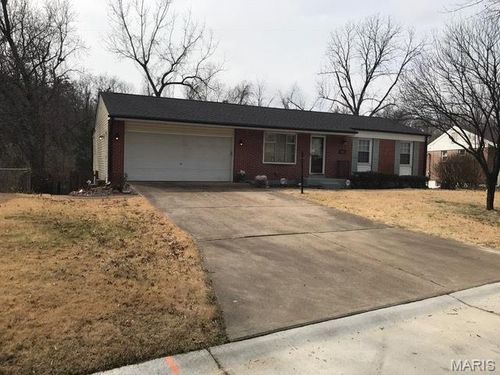 4082 Domenico Court, Bridgeton, MO, 63044 | Card Image