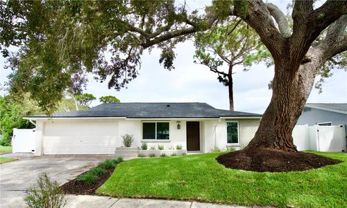 12021 107th Ct, Largo, FL, 33778-3551 | Card Image