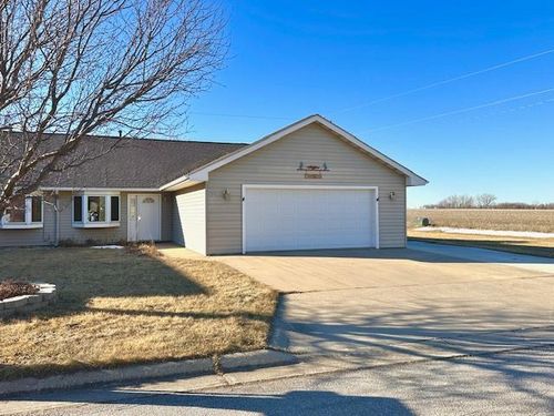 814 Hollerud Avenue, Lyle, MN, 55953 | Card Image