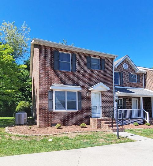 807A N Edgemont Street, Abingdon, VA, 24210 | Card Image