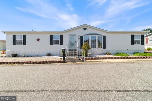 3202 Honeysuckle Ln, MIDDLE RIVER, MD, 21220-2067 | Card Image